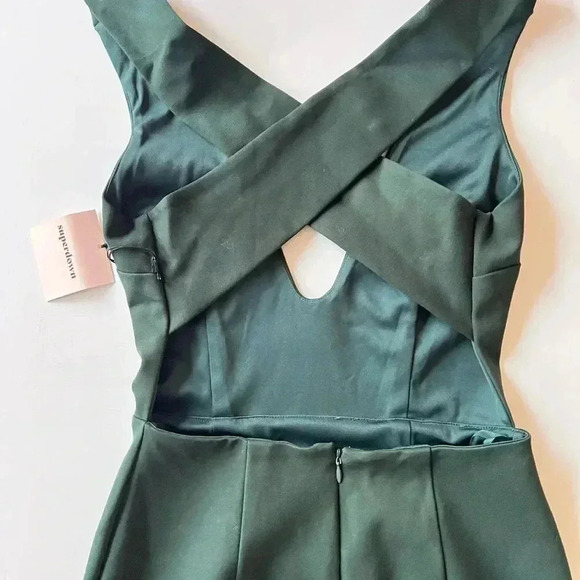 NWT! Superdown Mia Mini Dress - Picture 8 of 10